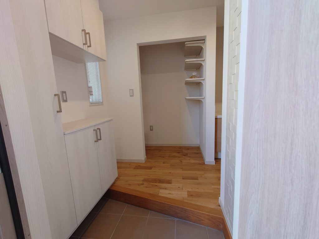 泉一ノ坪 4LDK 中古住宅