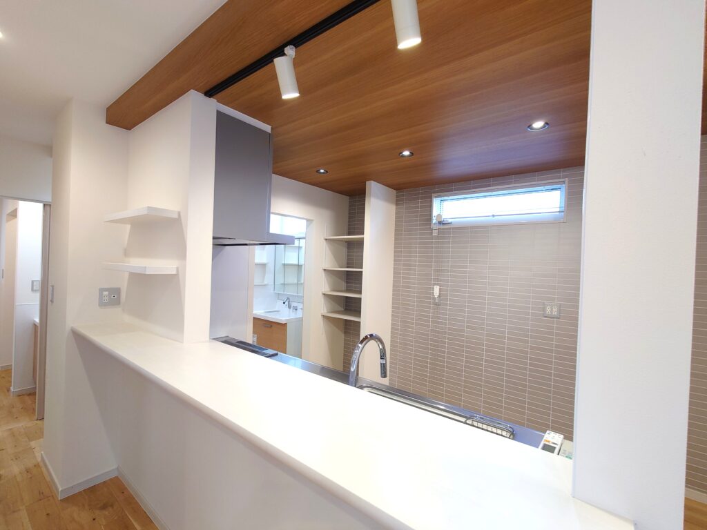 泉一ノ坪 4LDK 中古住宅