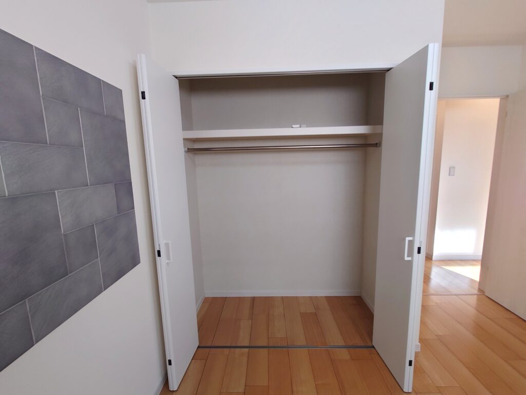 泉一ノ坪 4LDK 中古住宅